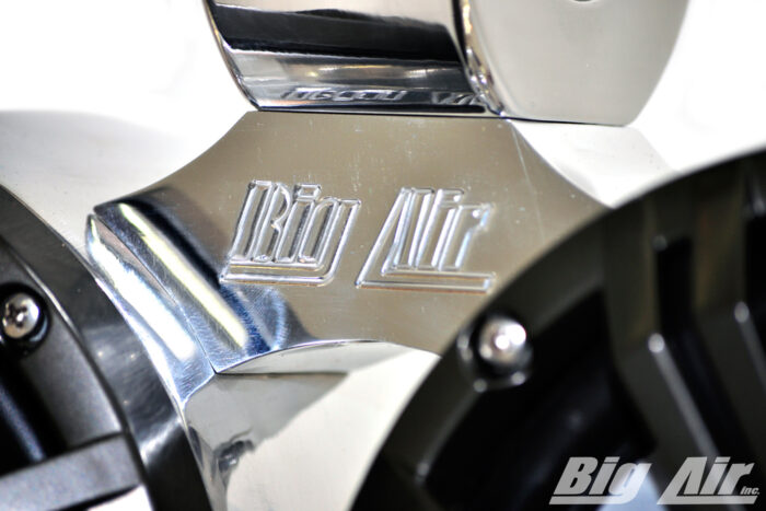 close up of engraved logo on bridge for big air dual bullet wake tower speakers