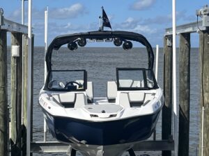 Speaker and Light Bar Combo - 4 speakers and 3 lights photo review