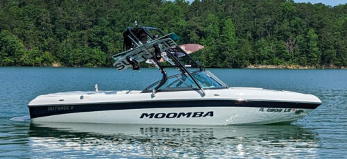 customer testimonial photo of Mooma Outback boat with a Big Air Cuda tower